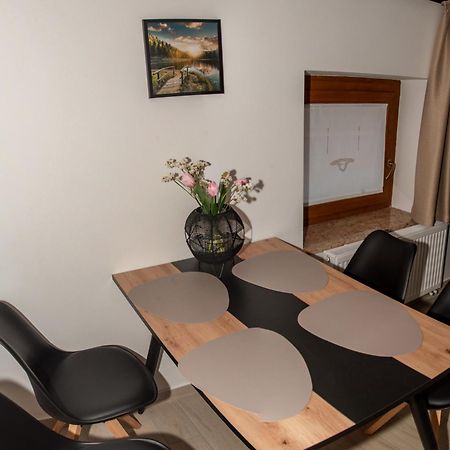 Apartmaji Tinta Kanal Экстерьер фото