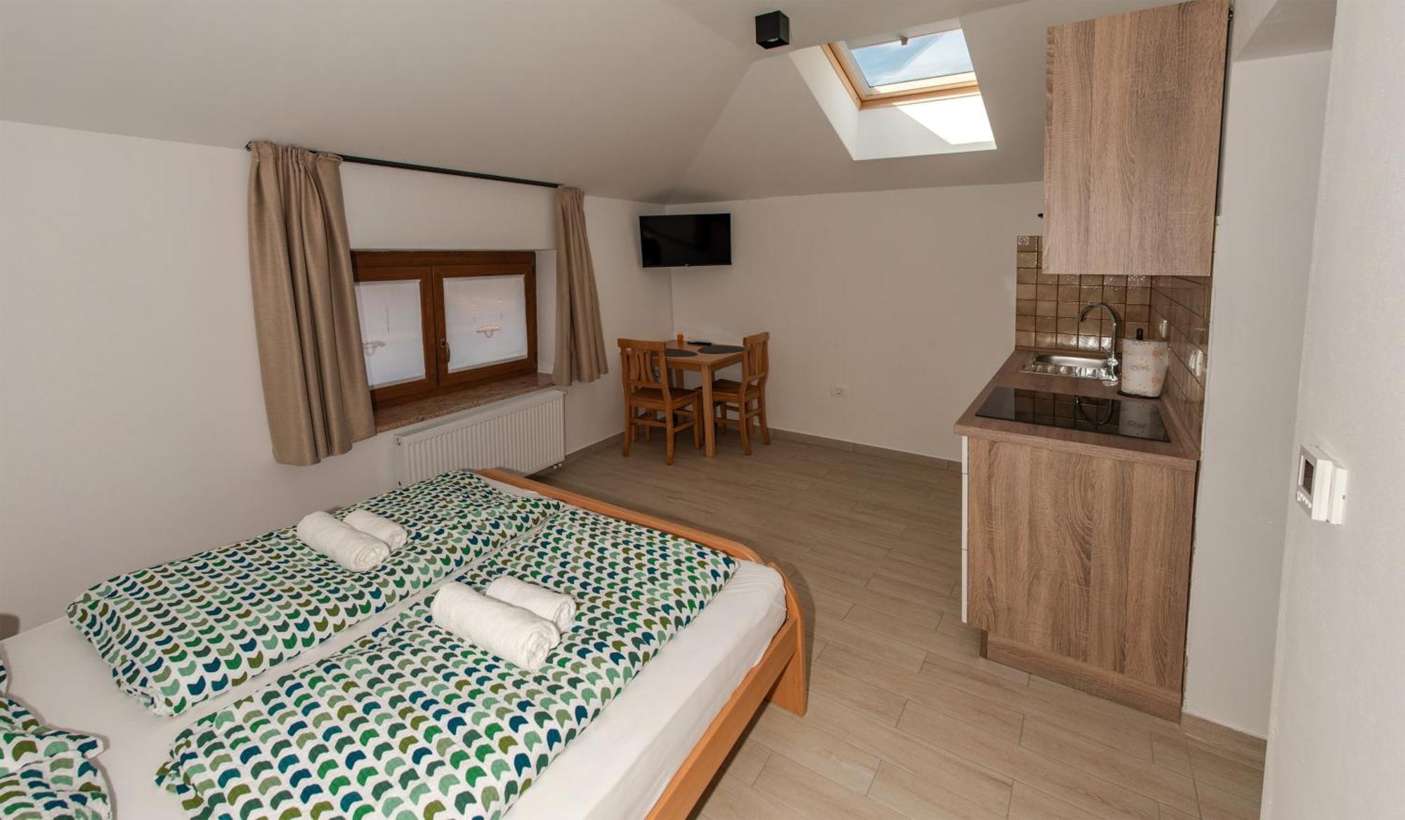 Apartmaji Tinta Kanal Экстерьер фото