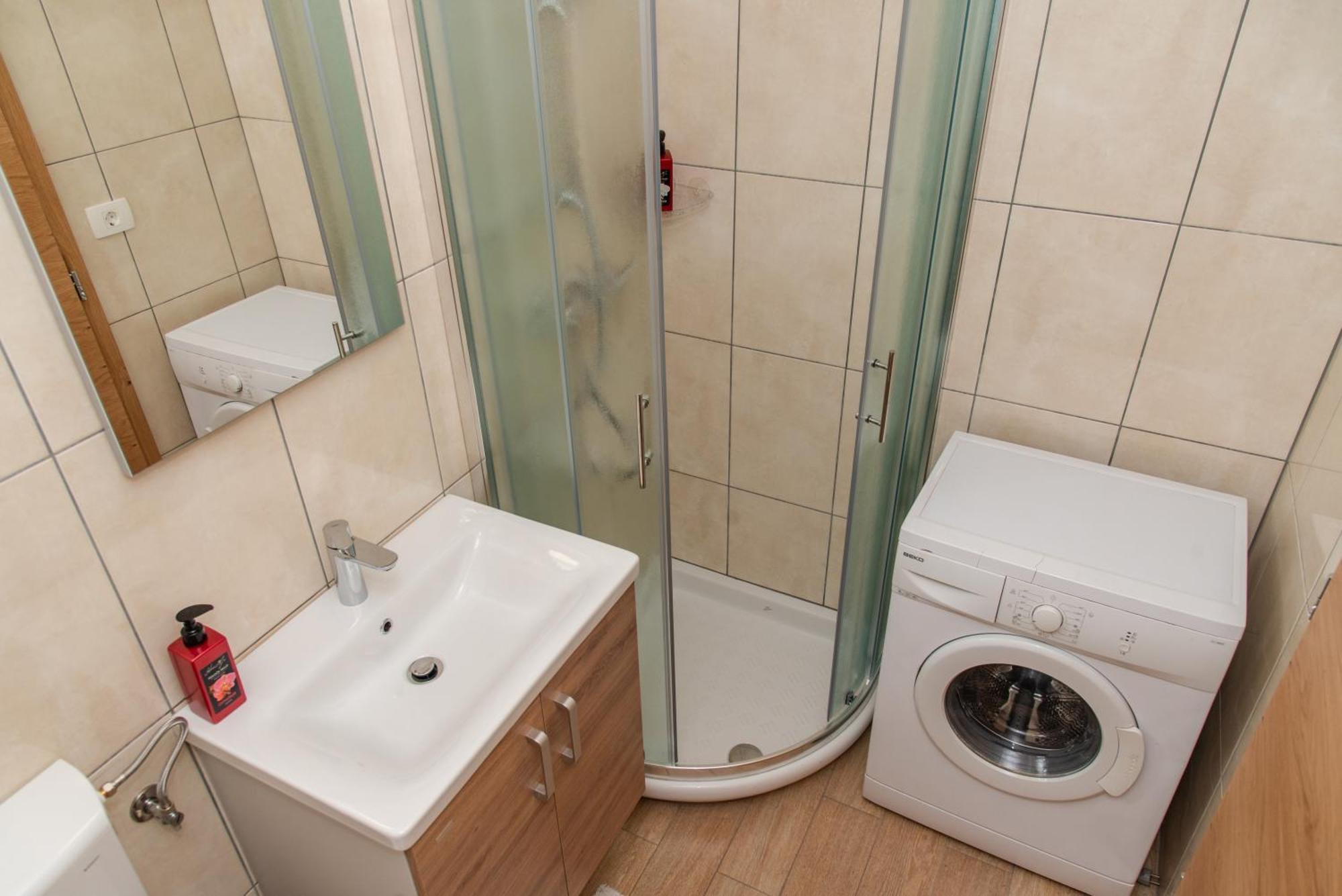 Apartmaji Tinta Kanal Экстерьер фото