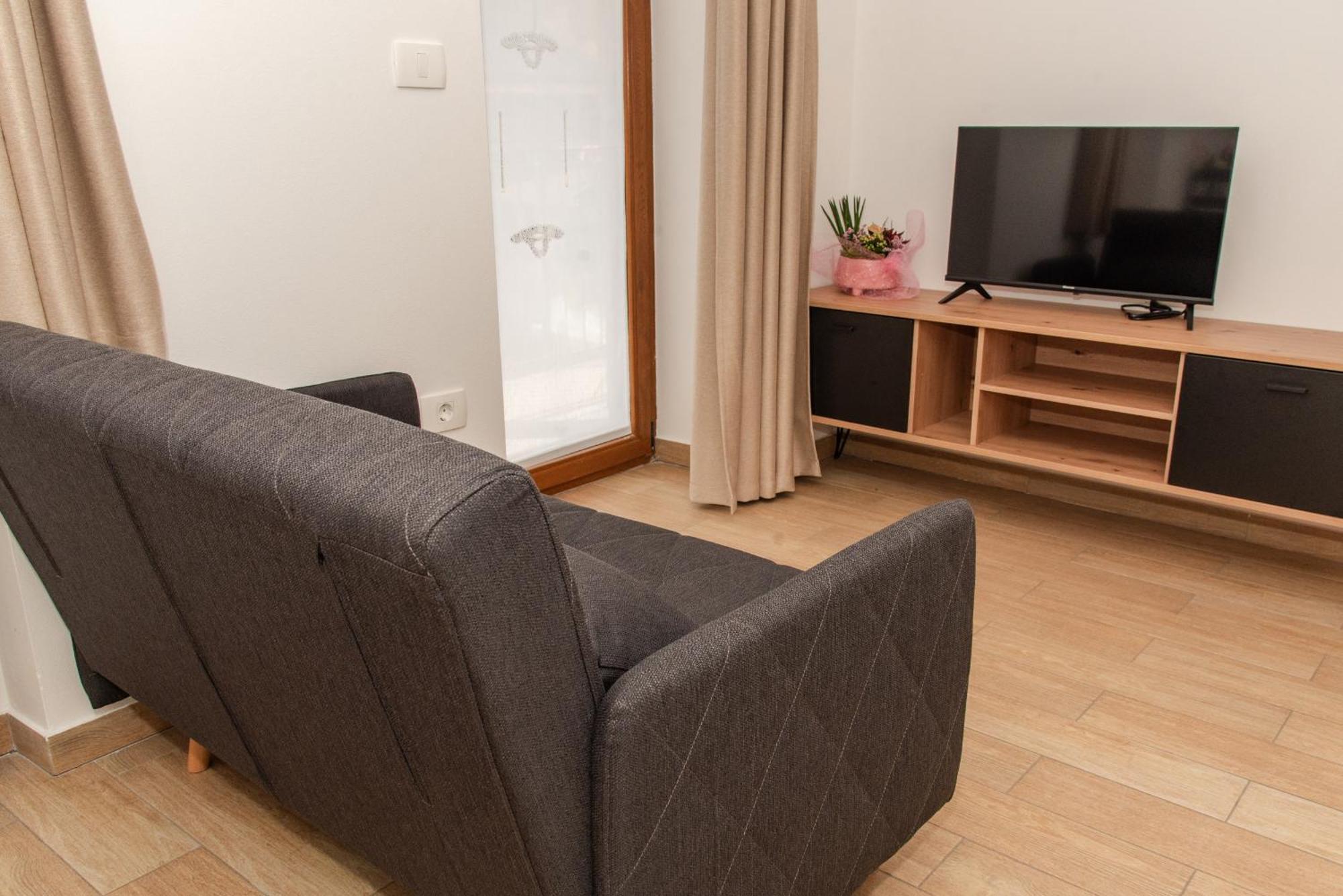 Apartmaji Tinta Kanal Экстерьер фото